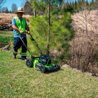 Купить Газонокосилка GREENWORKS 82 V аккумуляторная самоходная   2515907 фото №8